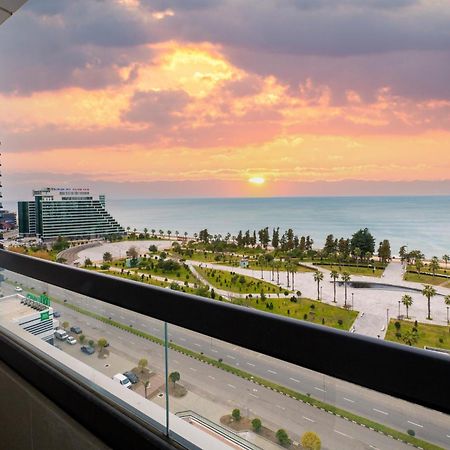 The Grandeur Hotel Batumi Exterior foto