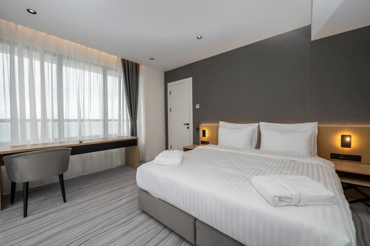 The Grandeur Hotel Batumi Exterior foto