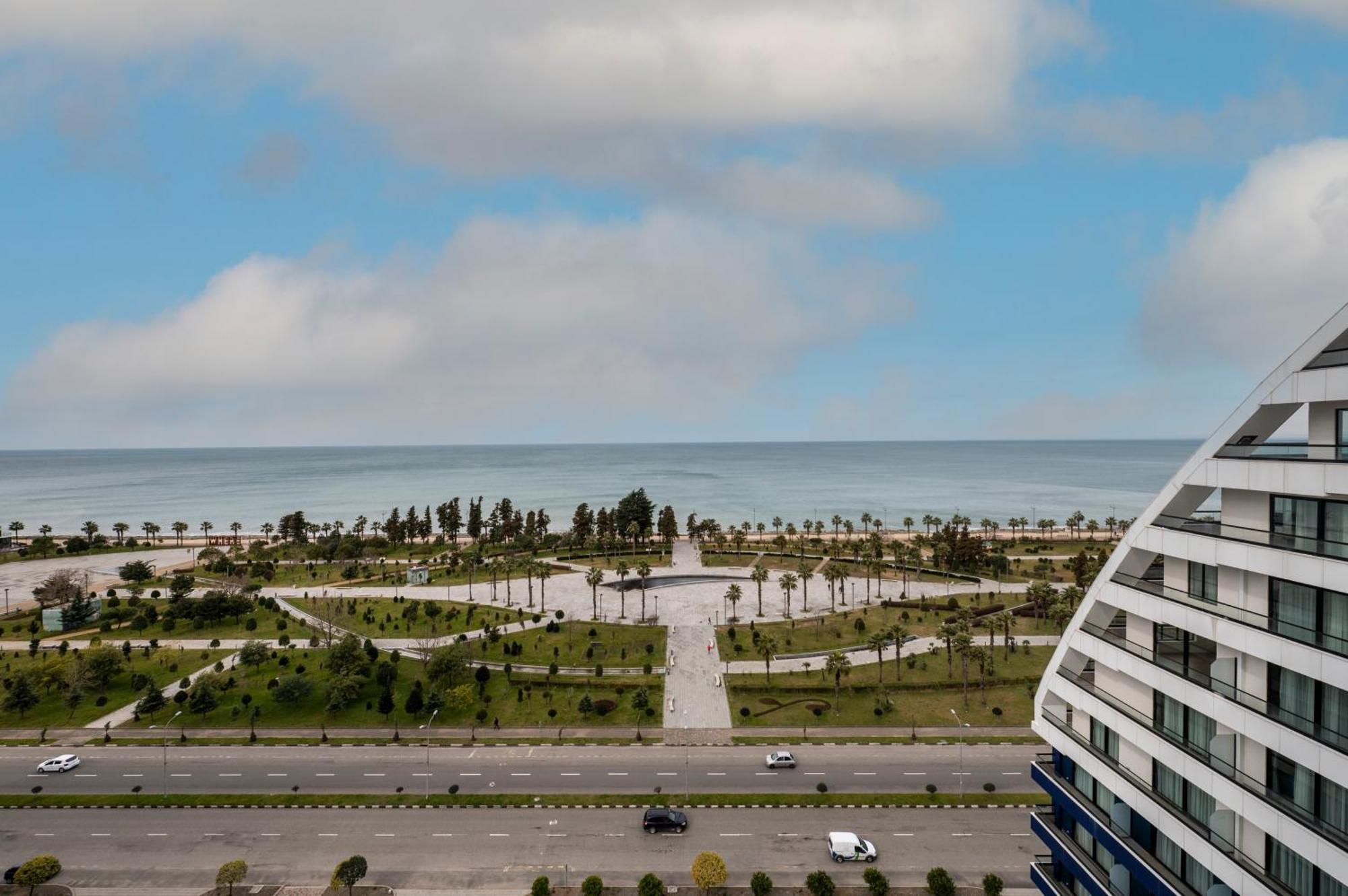 The Grandeur Hotel Batumi Exterior foto
