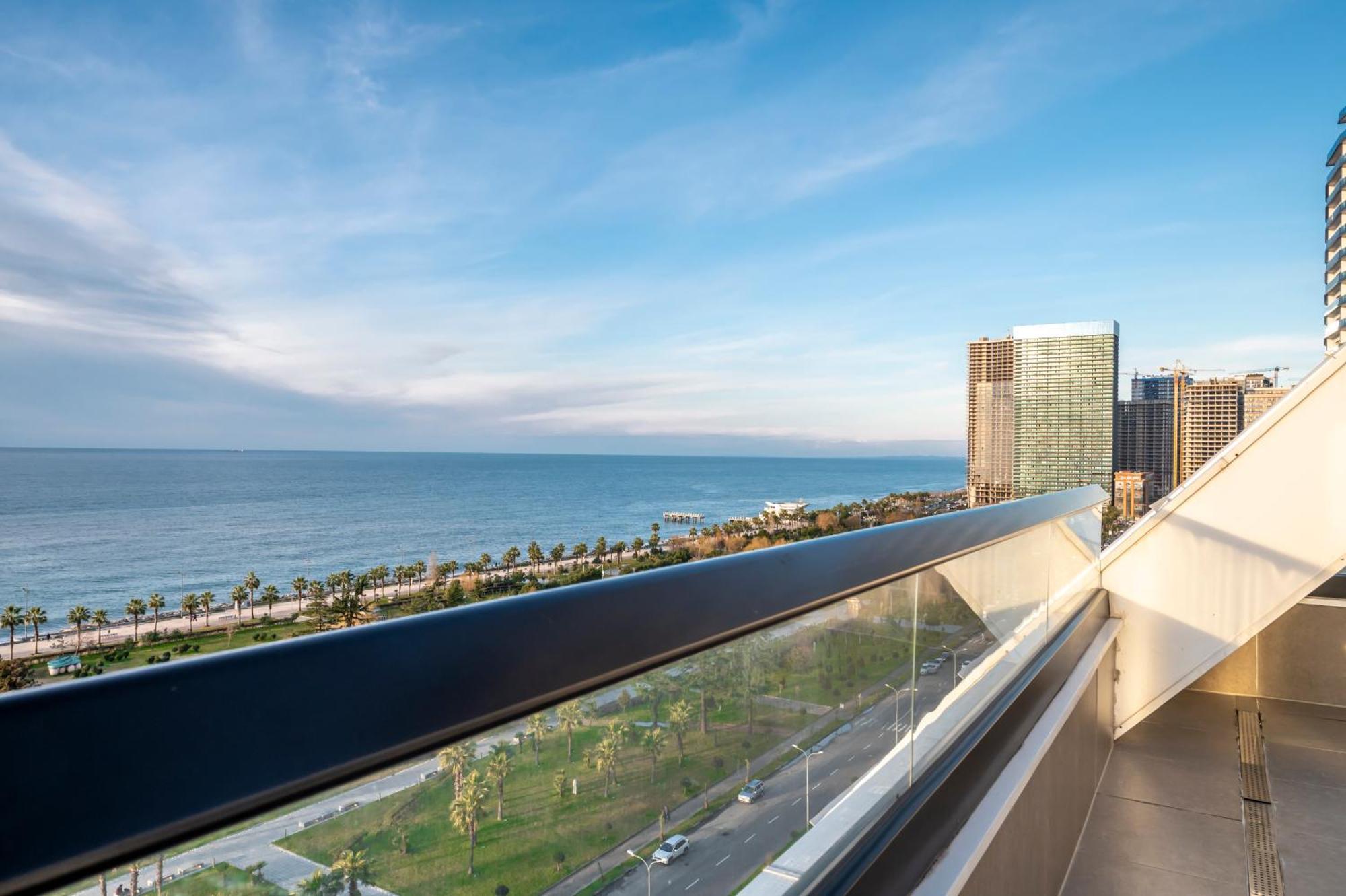 The Grandeur Hotel Batumi Exterior foto