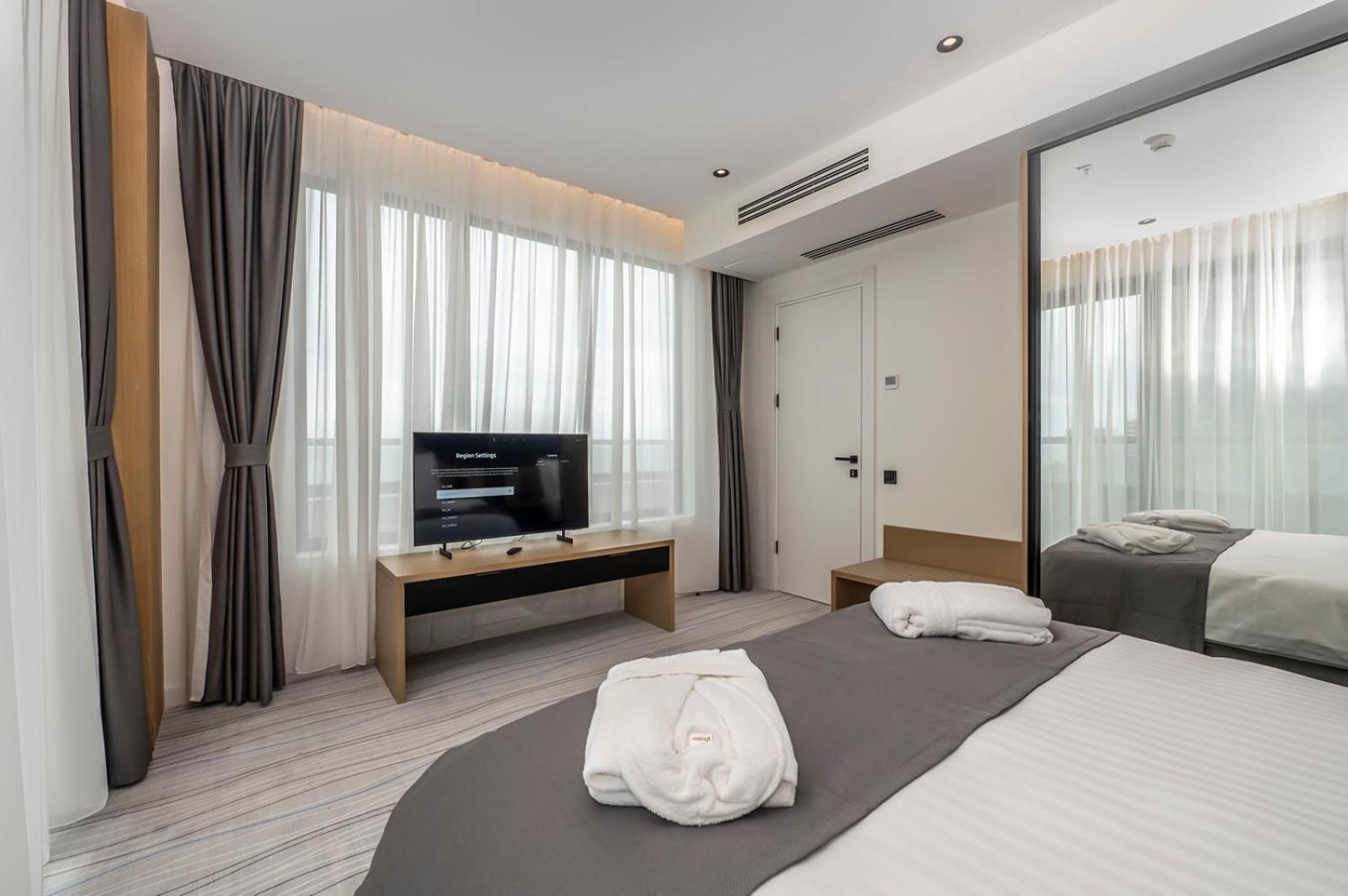 The Grandeur Hotel Batumi Exterior foto